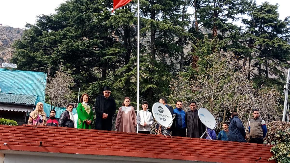 Farooq Abdullah released from detention