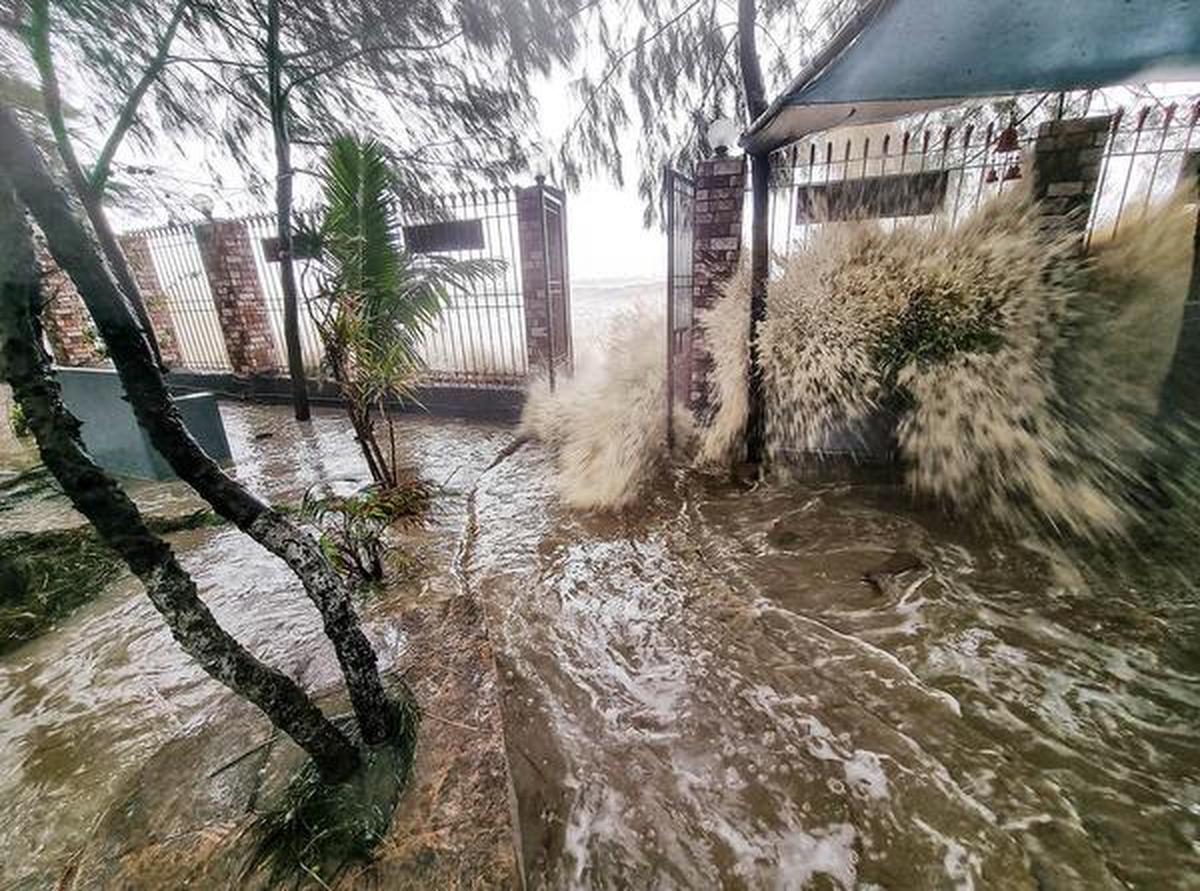 Cyclone Yaas to hit eastern India @ Windy Community