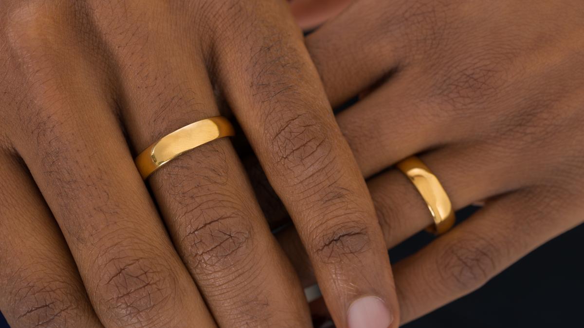 Petition seeking legal abolition of polygamy in India signed by 300 leading progressive figures