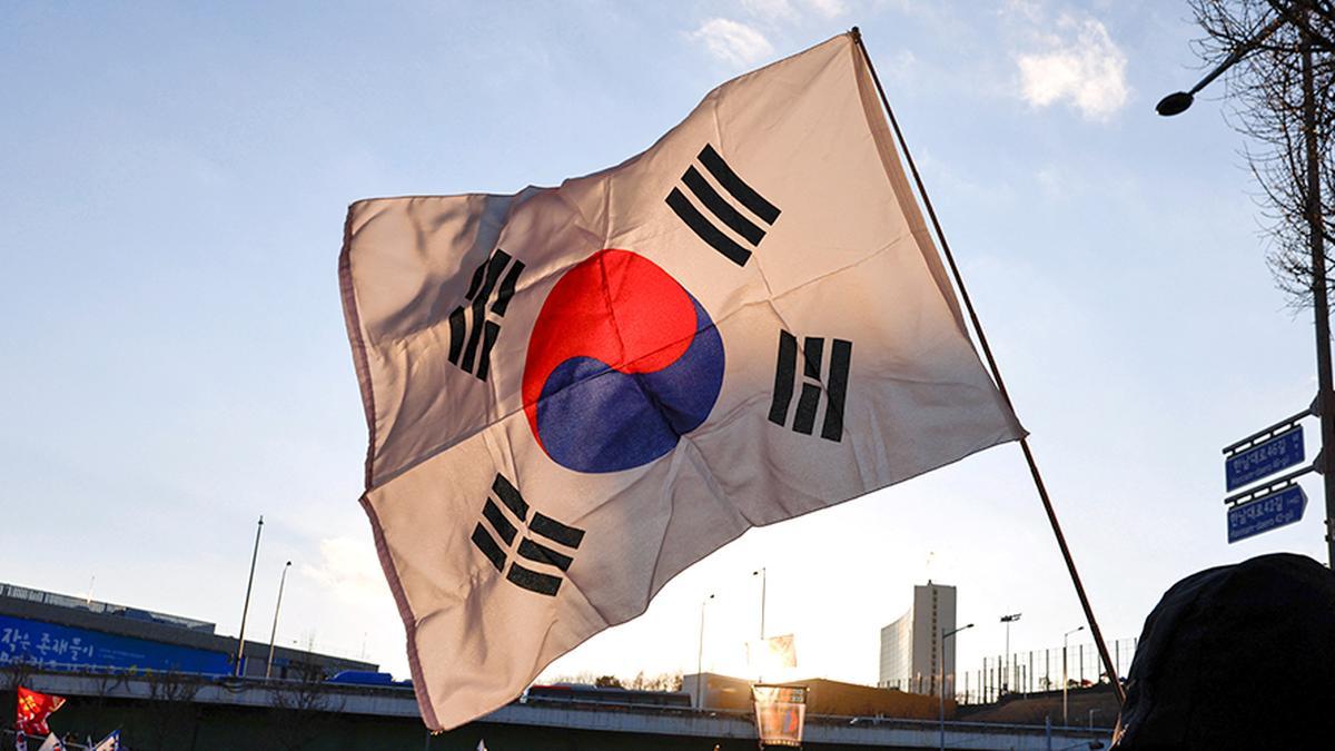 South Korean prosecutors seek drone chief arrest over operation in North Korea