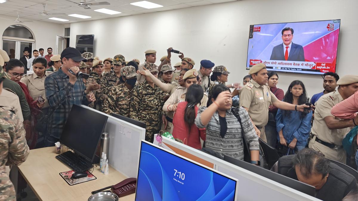 UNI office sealed in Delhi; staffers allege manhandling by the police