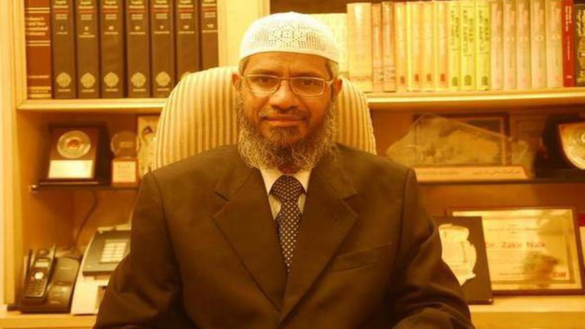 ED set to move Interpol for Red Notice against Zakir Naik