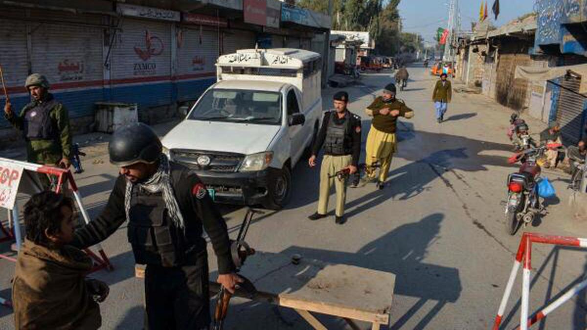 Two policemen killed as Taliban militants take hostages in northwest Pakistan