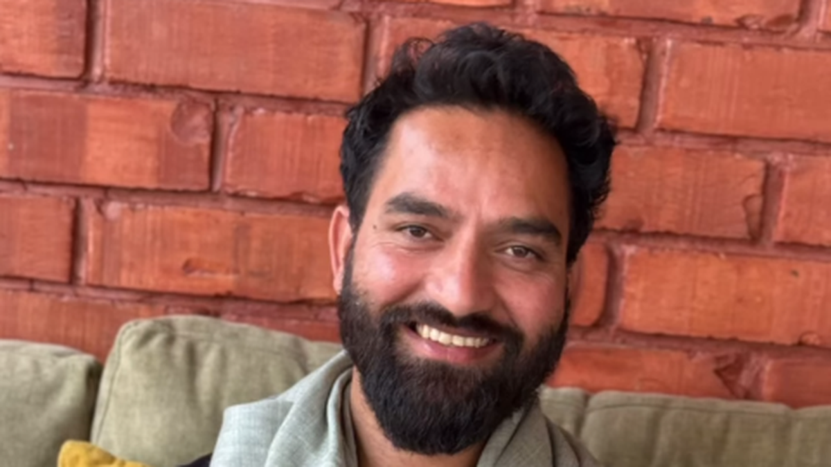 Jammu & Kashmir High Court notice to officials as AAP MLA challenges arrest under PSA