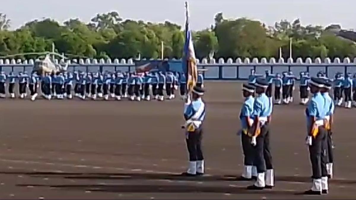 President Murmu attends Combined Graduation Parade at Air Force Academy Dundigal