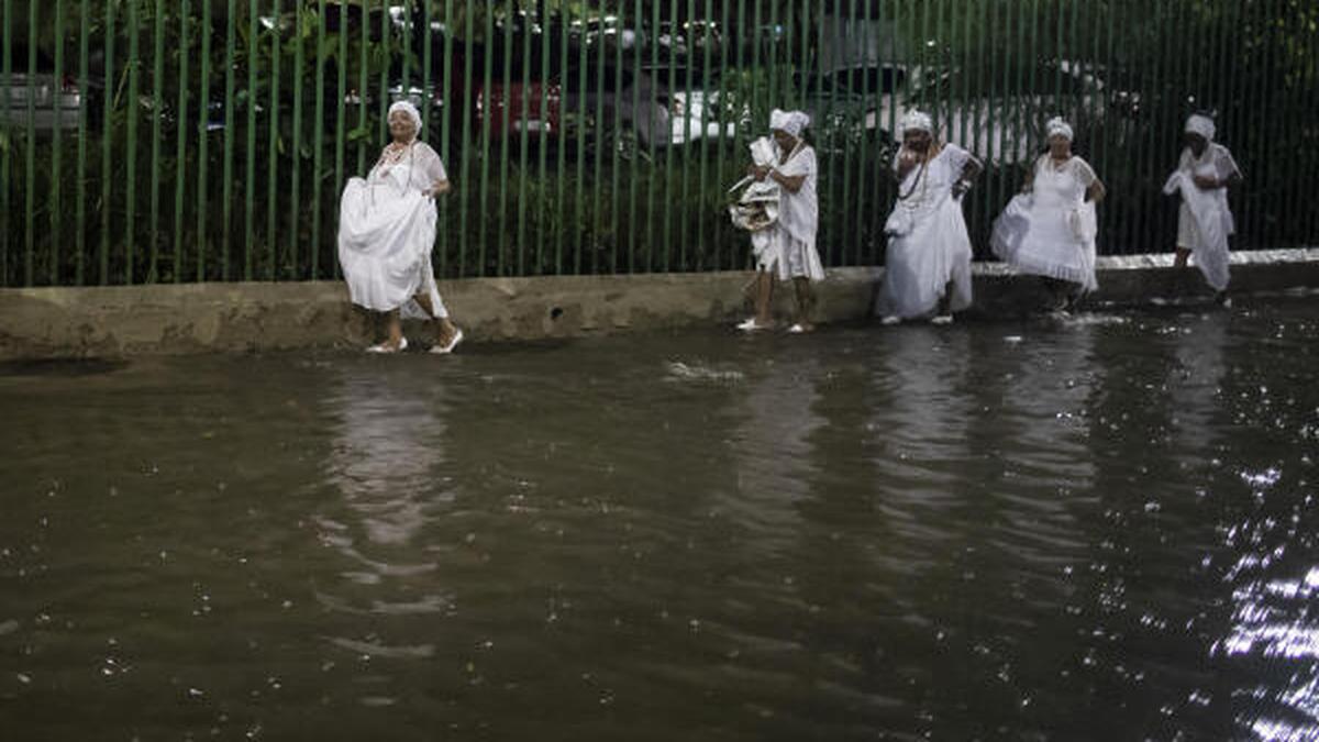 Carnival cancelled in Brazil cities amid heavy rains, 2 dead