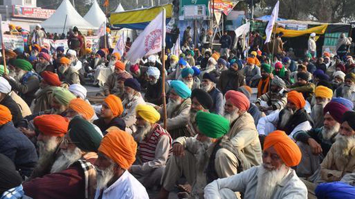 Farmers’ protest | In a thaw, Centre offers to put off farm laws for 18 months