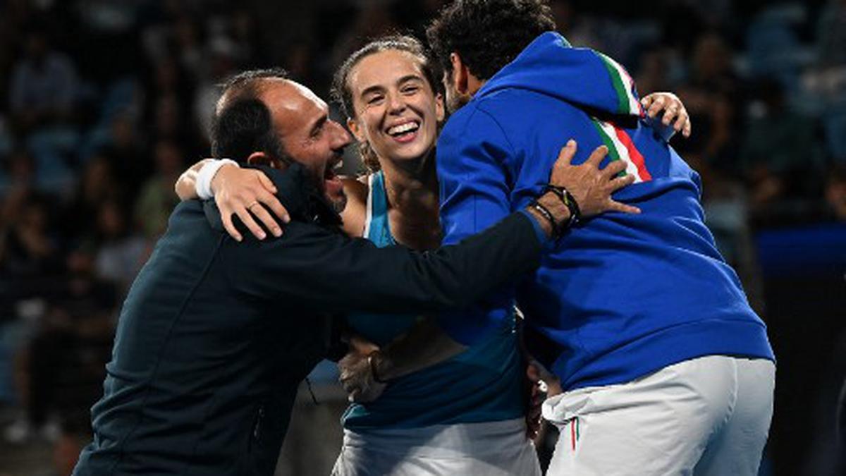 Italy into United Cup final against USA despite Tsitsipas outgunning Berrettini