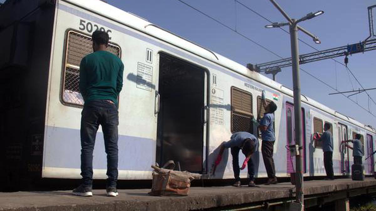 Coronavirus | Railways readying 5000 coaches as isolation wards