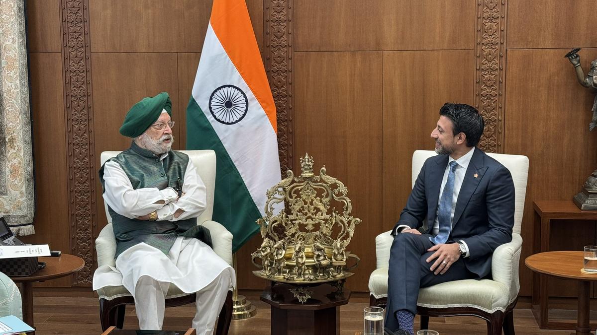 Petroleum Minister Hardeep Puri meets Canadian Trade Minister to discuss hydrocarbons trade