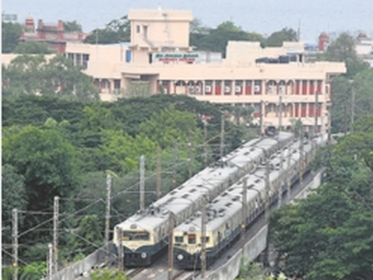In 2007, the MRTS service was started from Beach to Velachery. In 2025, commuters still have to put up with badly-lit stations, unpaved paths, ill-maintained parking lots, leaky platform shelters, and the lack of clean public conveniences. In 2007, the MRTS service was started from Beach to Velachery. In 2025, commuters still have to put up with badly-lit stations, unpaved paths, ill-maintained parking lots, leaky platform shelters, and the lack of clean public conveniences.