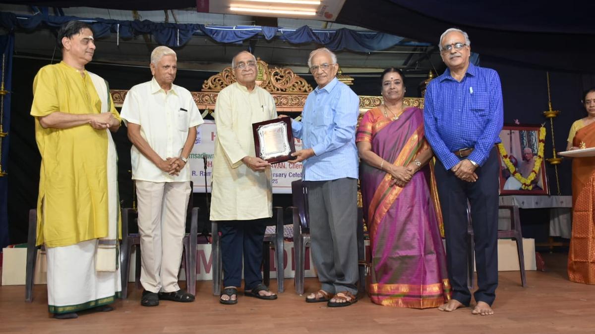 BVB Chennai Kendra receives award for service to society