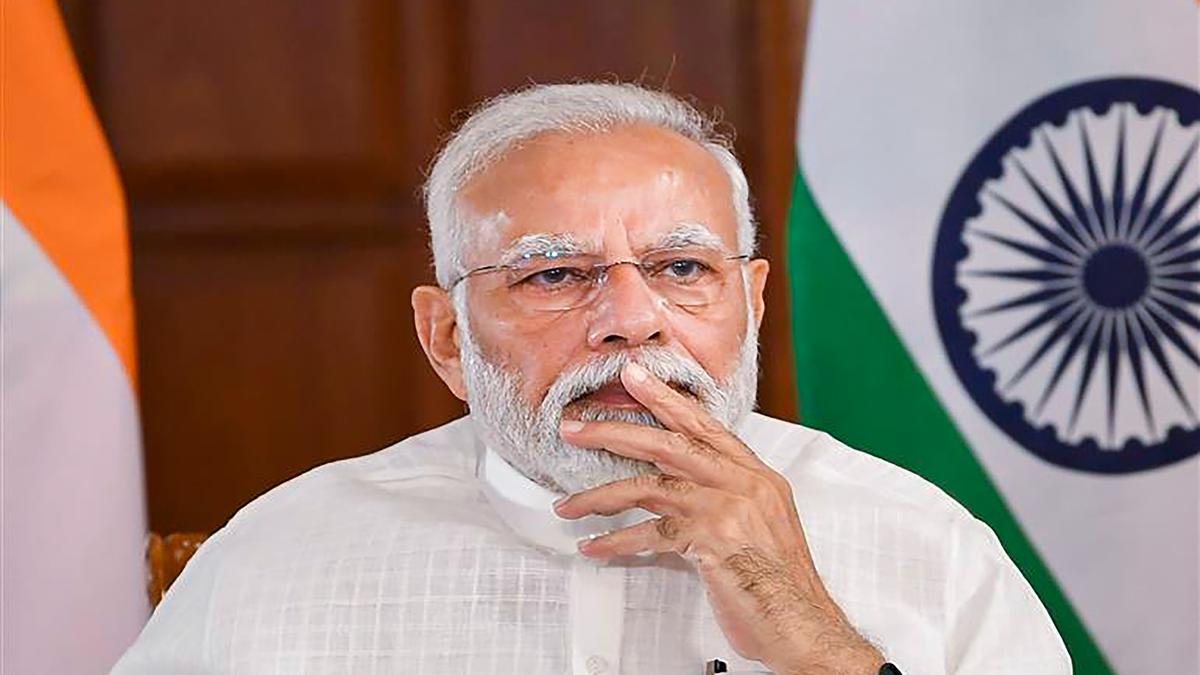 Amrit Mahotsav golden opportunity to establish youth's emotional connect with nation-building, says PM Modi