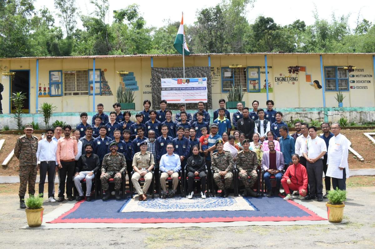 The students and athletes of Manipur felicitated by the Army.