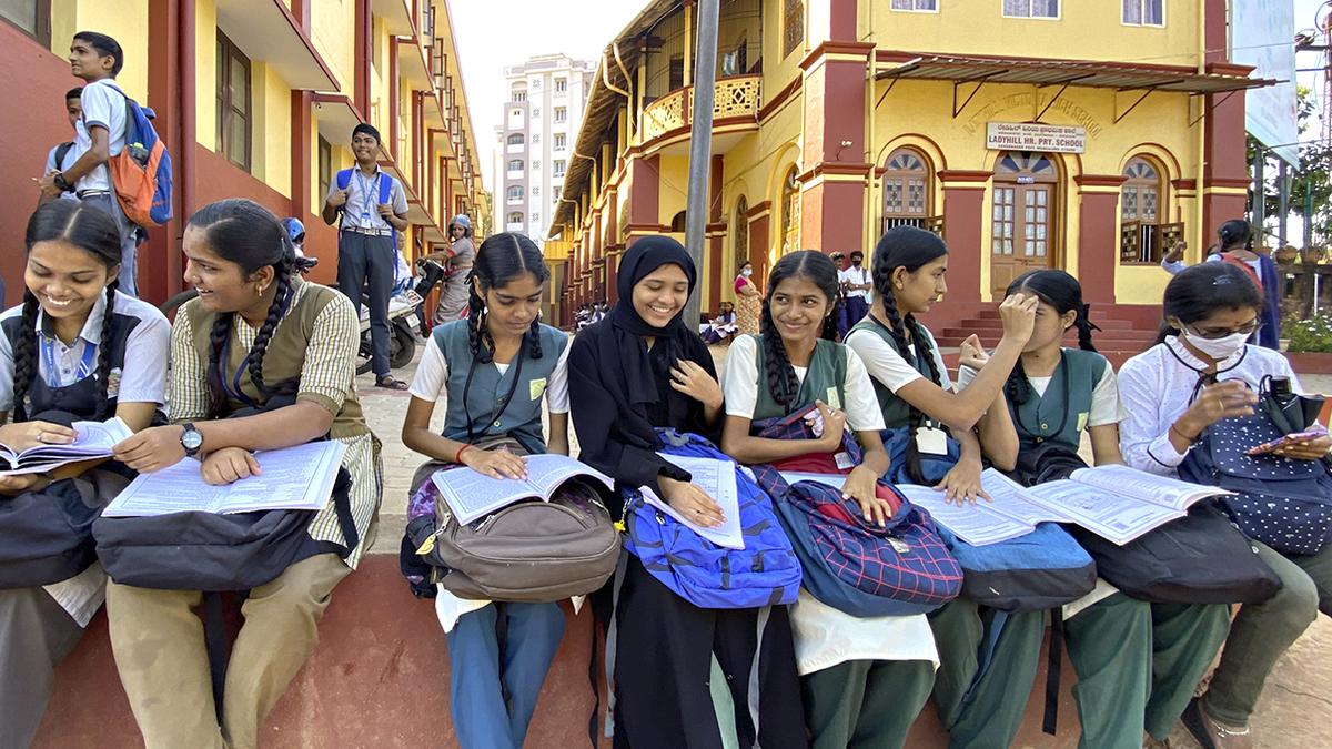 35 lakh Class 10 students fail or drop out, unable to make it to Class 11, Ministry of Education analysis shows