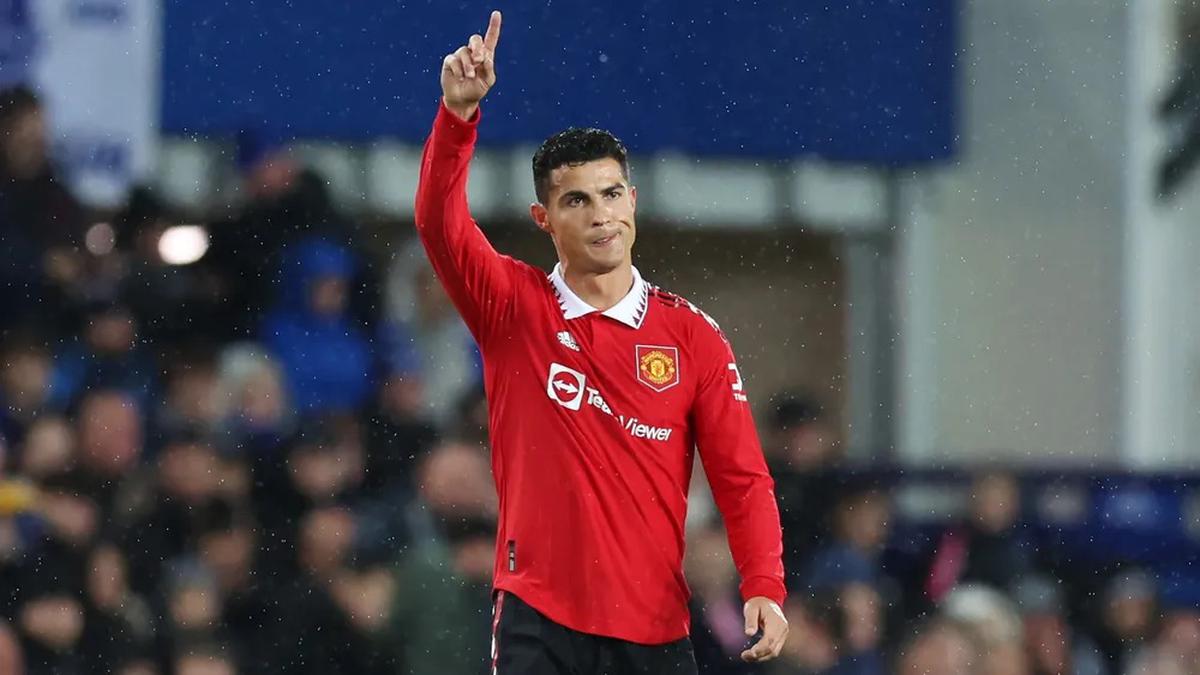 Cristiano Ronaldo scores 700th club goal of his career