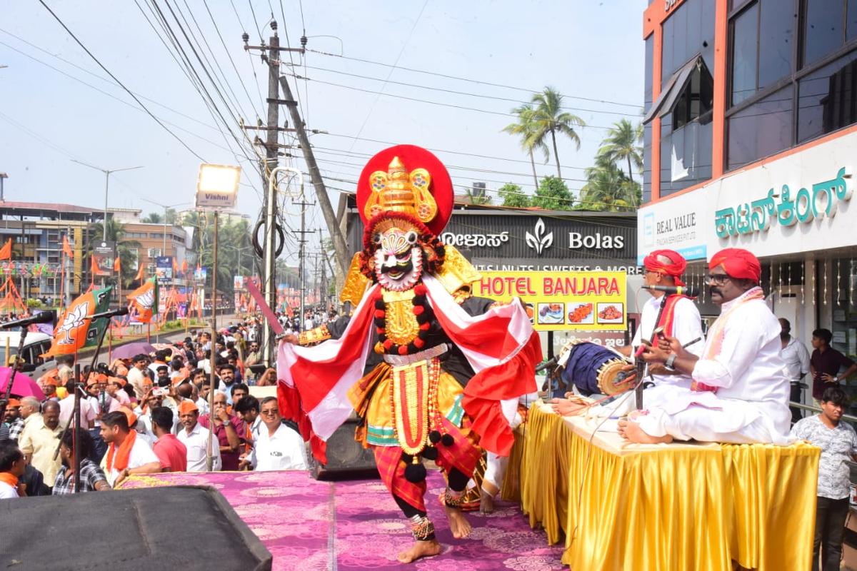 Massive crowds seen during PM Modi’s roadshow in Udupi. Massive crowds seen during PM Modi’s roadshow in Udupi.