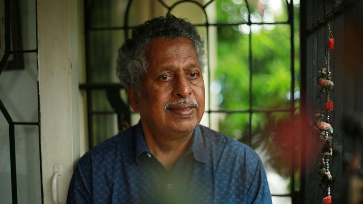 At Lalit Kala Akademi, Ramalingam Muthukrishnan’s artworks reimagine the female form