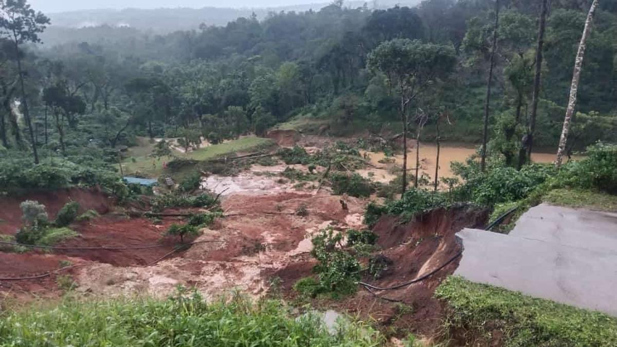 Karnataka rains Highlights: Heavy rains cause landslips at Shiradi Ghat, Sakleshpur; hit vehicular movement on Bengaluru-Mangaluru NH 75