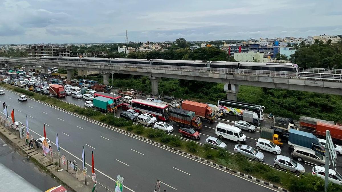 Over a year on, bottlenecks around Bengaluru-Mysuru access controlled highway continue to choke traffic movement