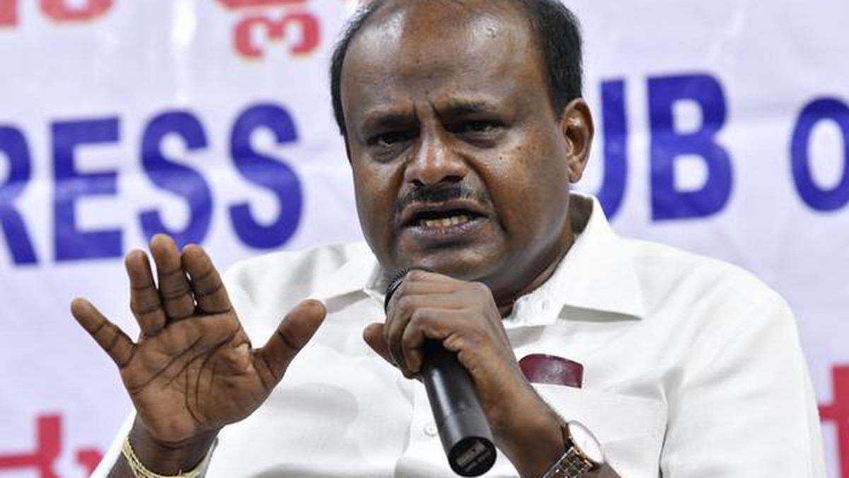 Money from drug mafia used to topple coalition government: Kumaraswamy