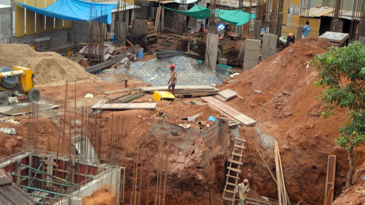 No fresh earth work allowed for construction works during monsoon, says MCC Commissioner