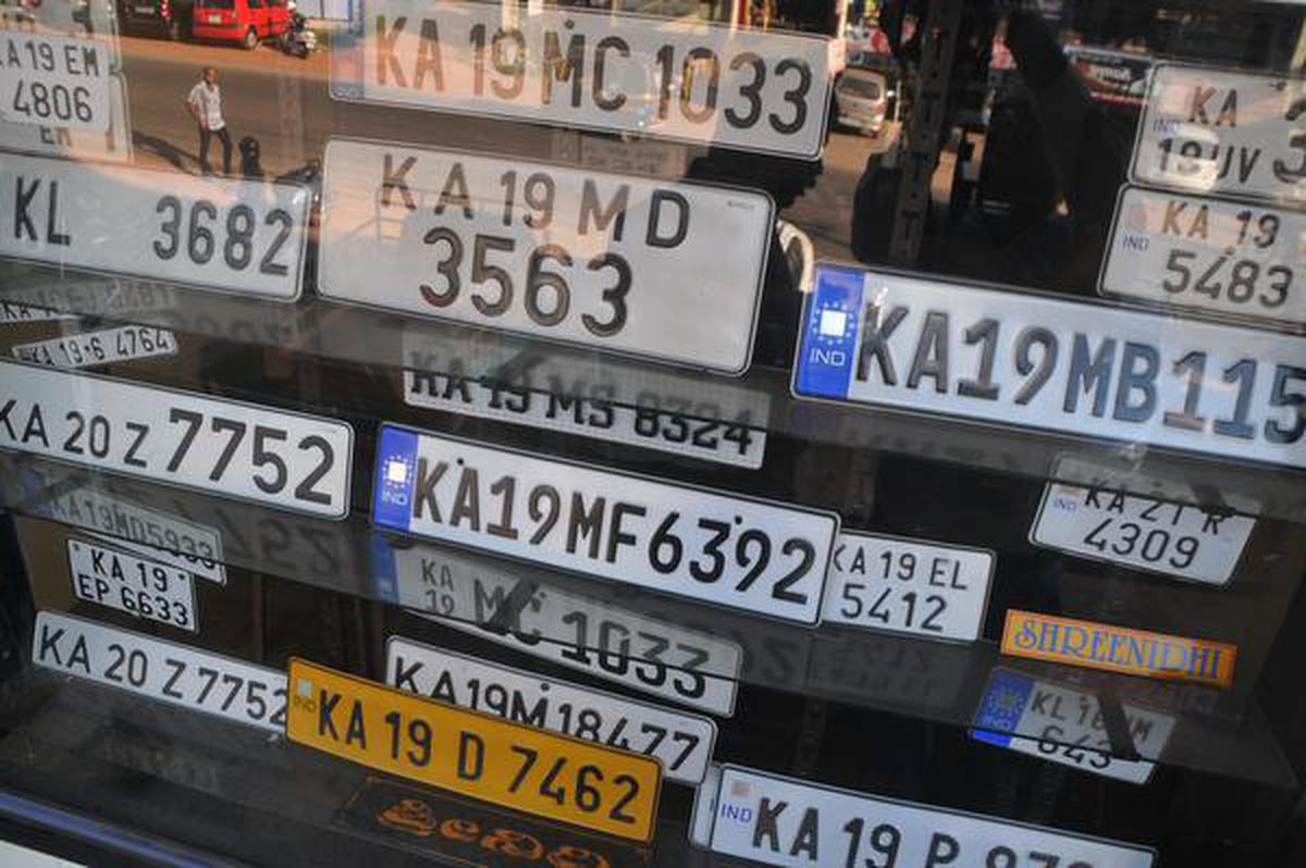 The difficulties of the number plate users will increase, vehicles without HSRP will not ply in this state