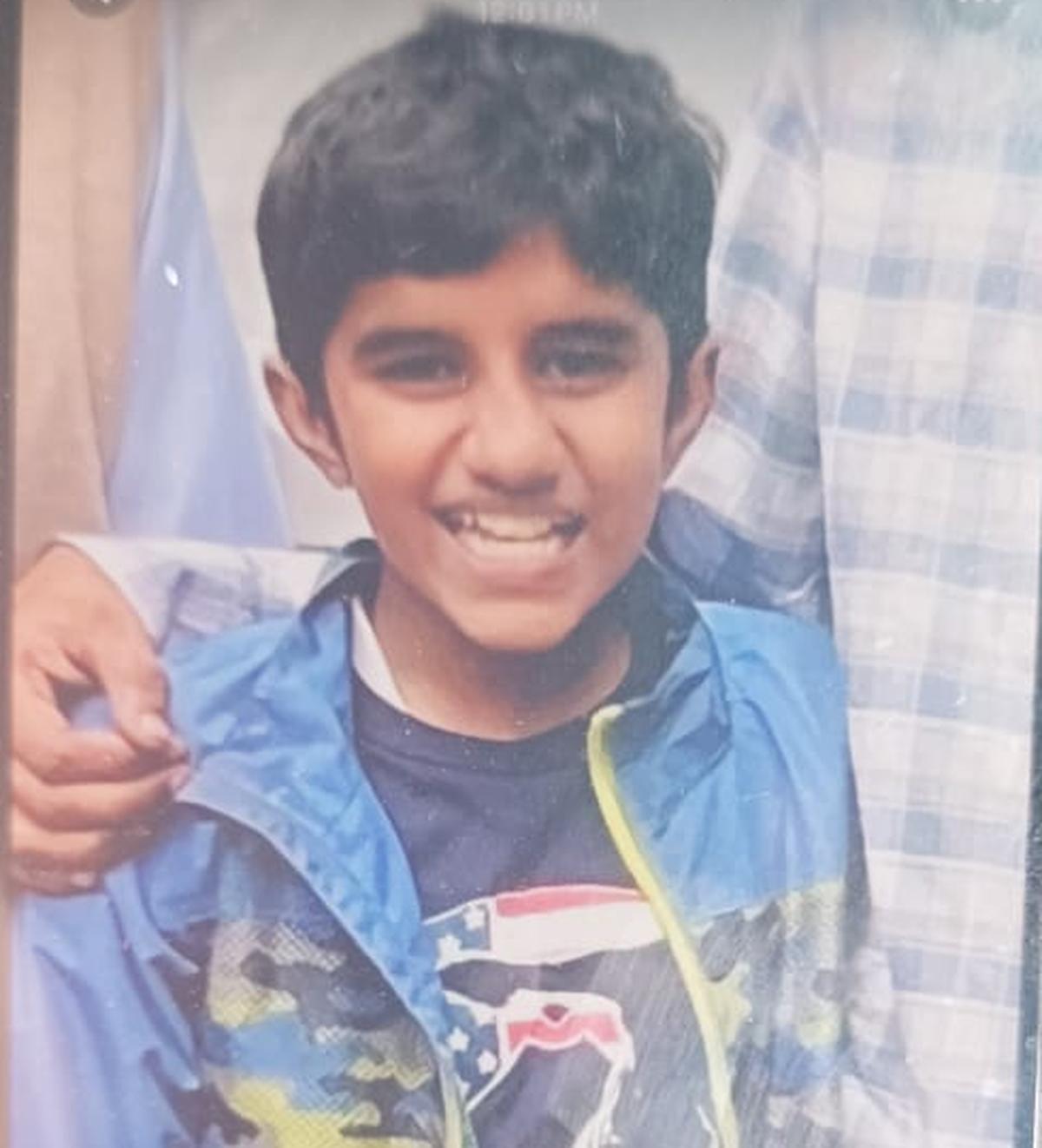 WhatsApp%20Image%202025-07-31%20at%2023.