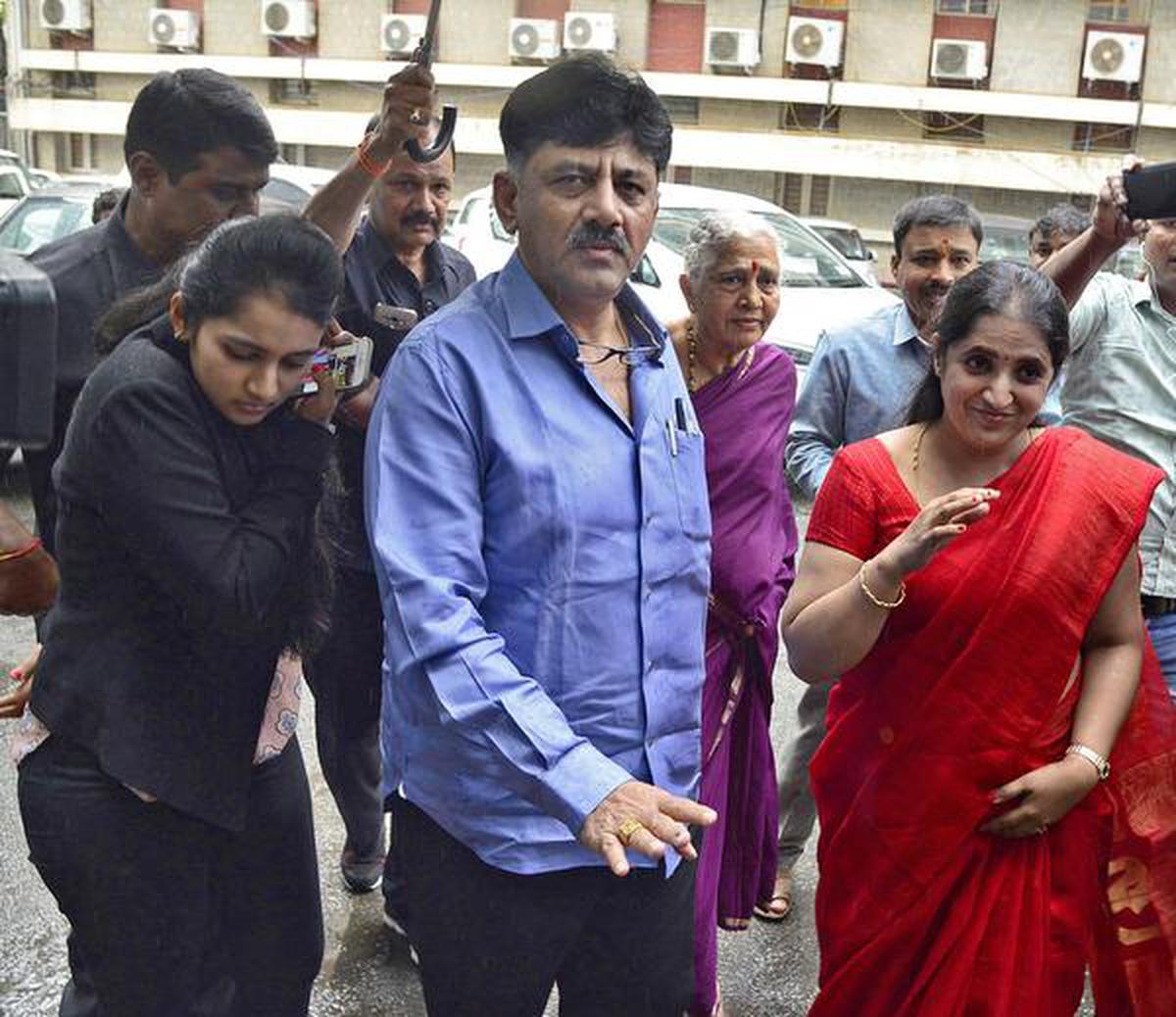 D.K. Shivakumar’s daughter Aishwarya appears before ED - The Hindu