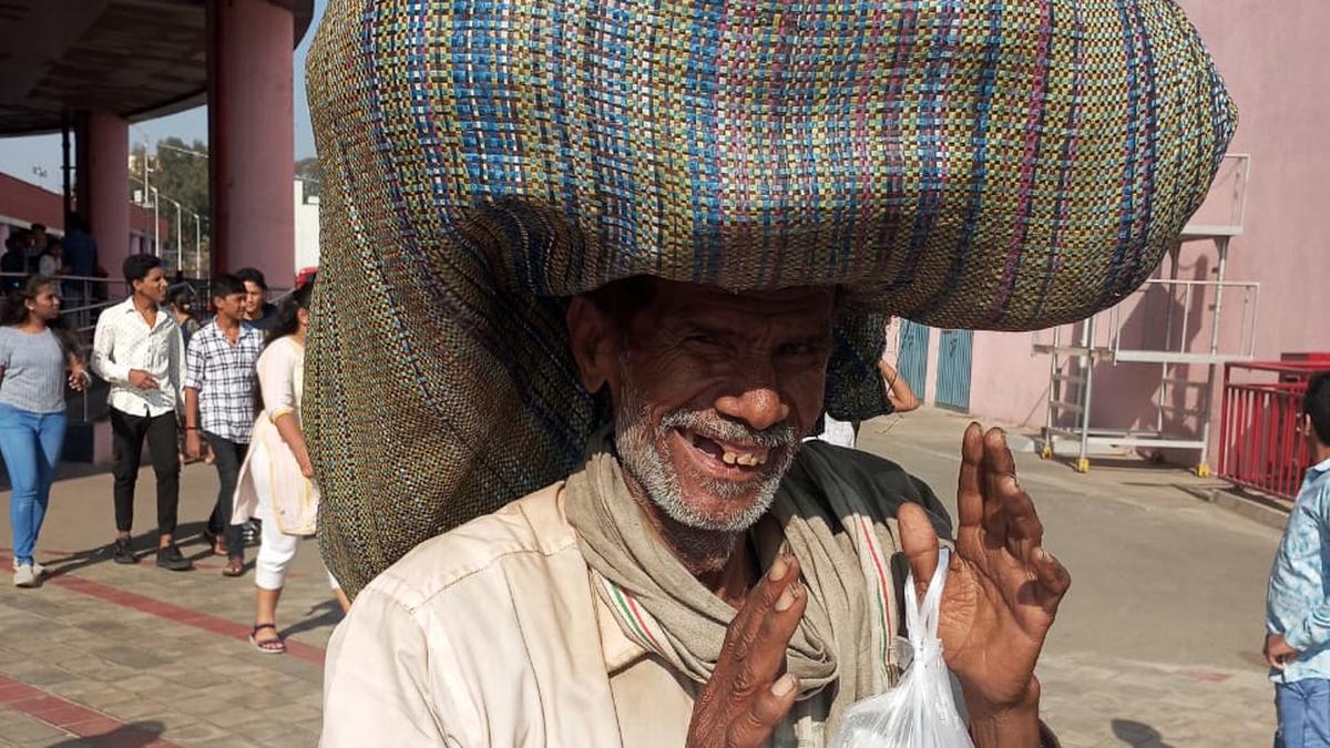Farmer denied entry into Namma Metro over ‘unsuitable attire’, BMRCL dismisses supervisor after viral video sparks outrage