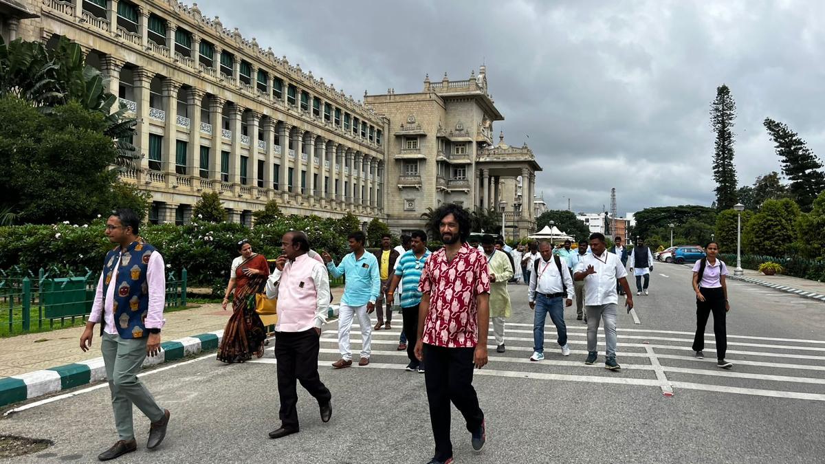 Now, a guided tour of Vidhana Soudha for public six days a month