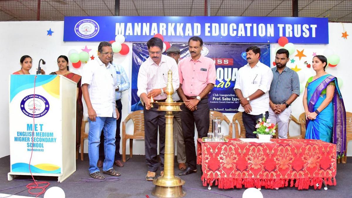 Maths lab at Mannarkkad MET school