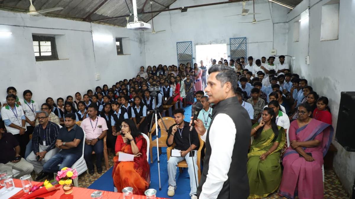 Rathan Kelkar visits Attappady, kicks off CEO@Unnathi
