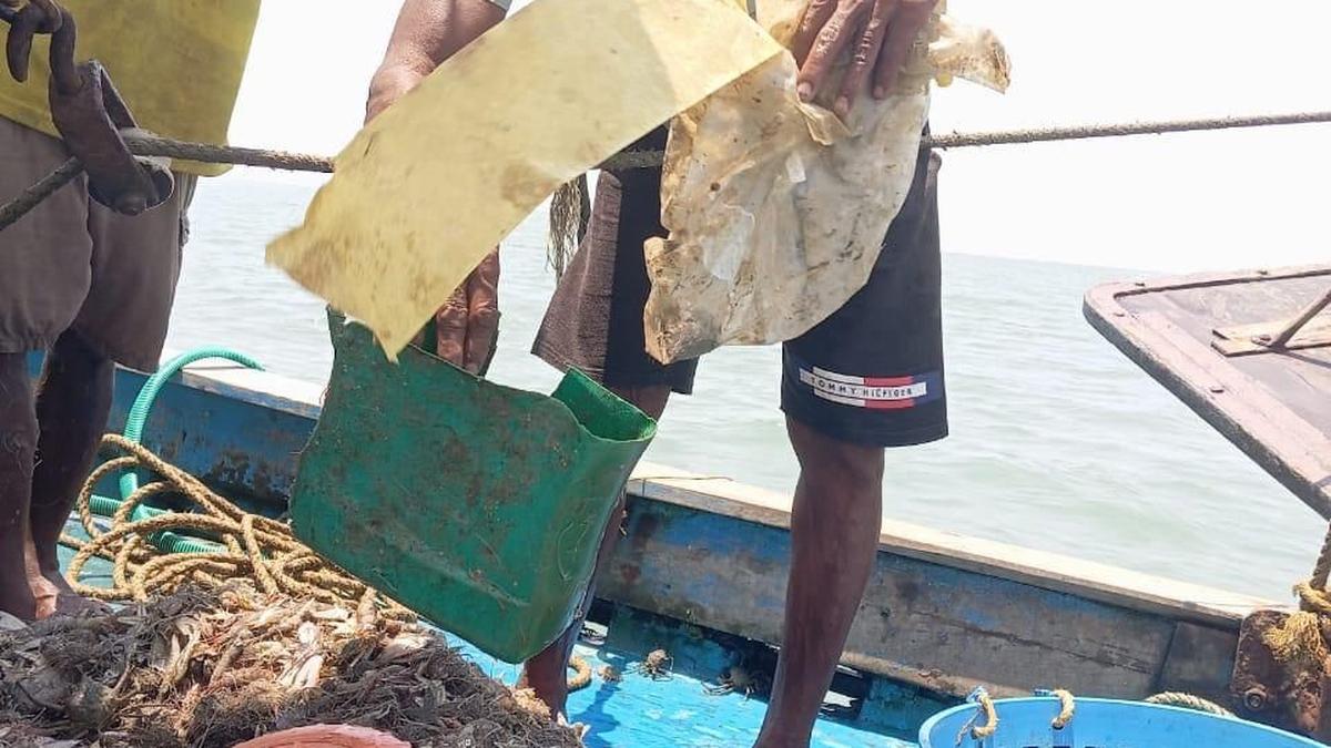 Cleaning up oceans with fishermen