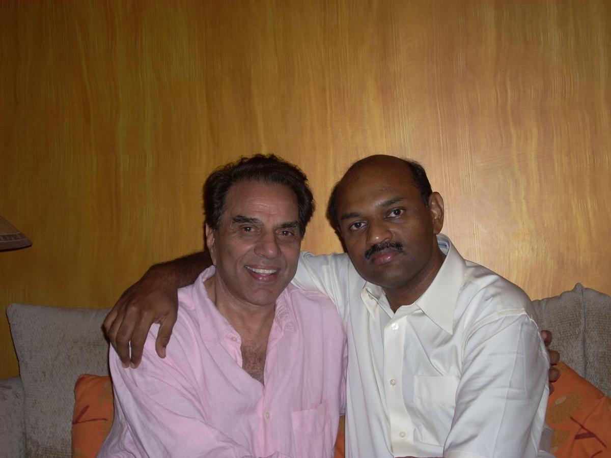 सैफुल्लाह के साथ धर्मेंद्र