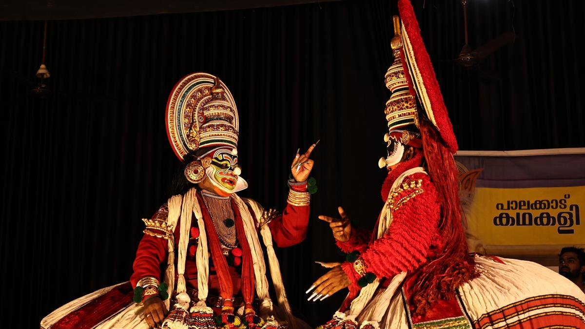 Palakkad Kathakali Trust stages Nizhalkkuthu
