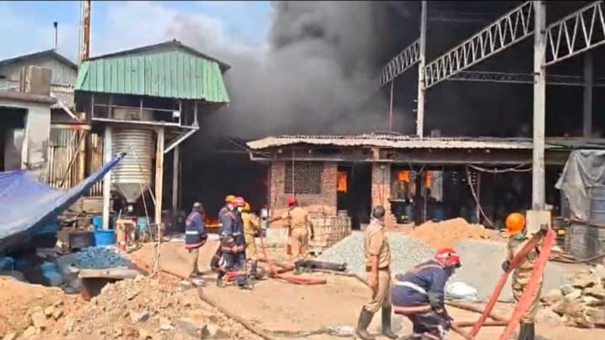 Major fire breaks out at oil recycling firm in Kerala’s Edayar; 1 killed