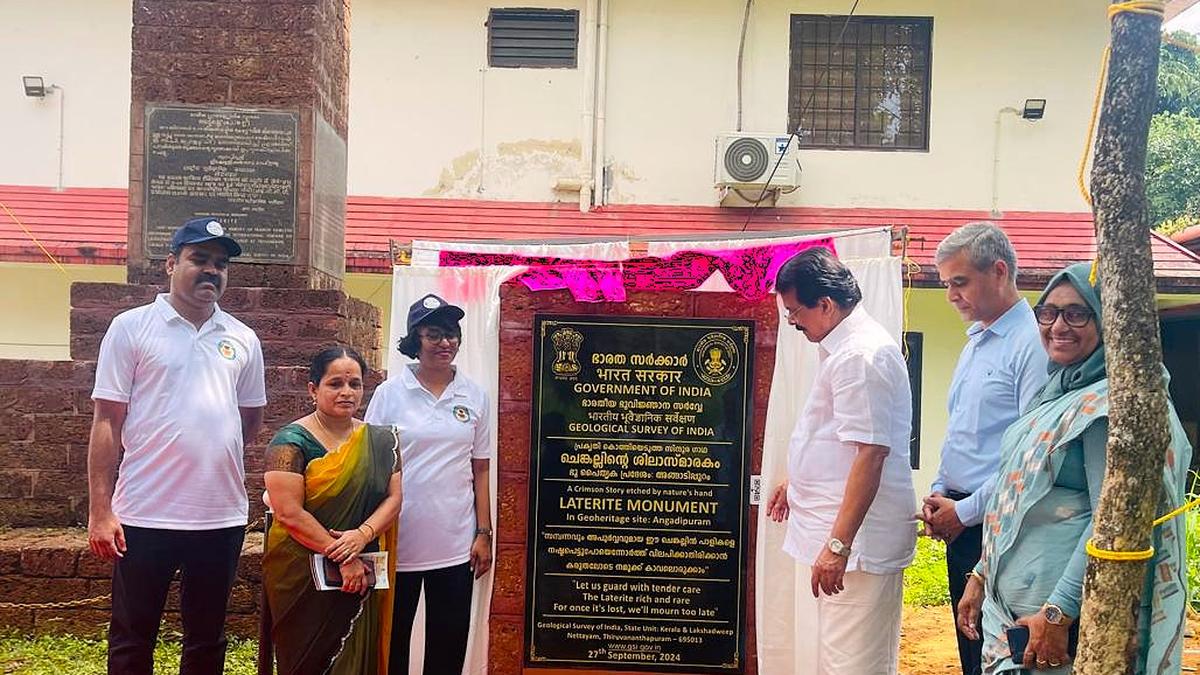 GSI holds cleanliness drive at Angadipuram laterite monument