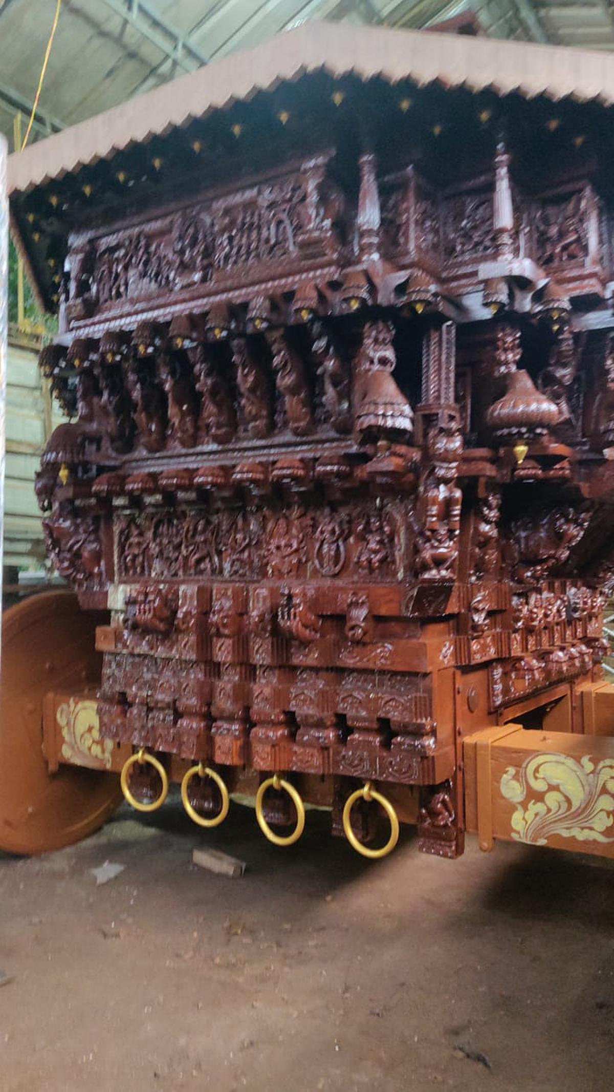 Trial run of renovated chariot of Chathapuram temple on Sunday