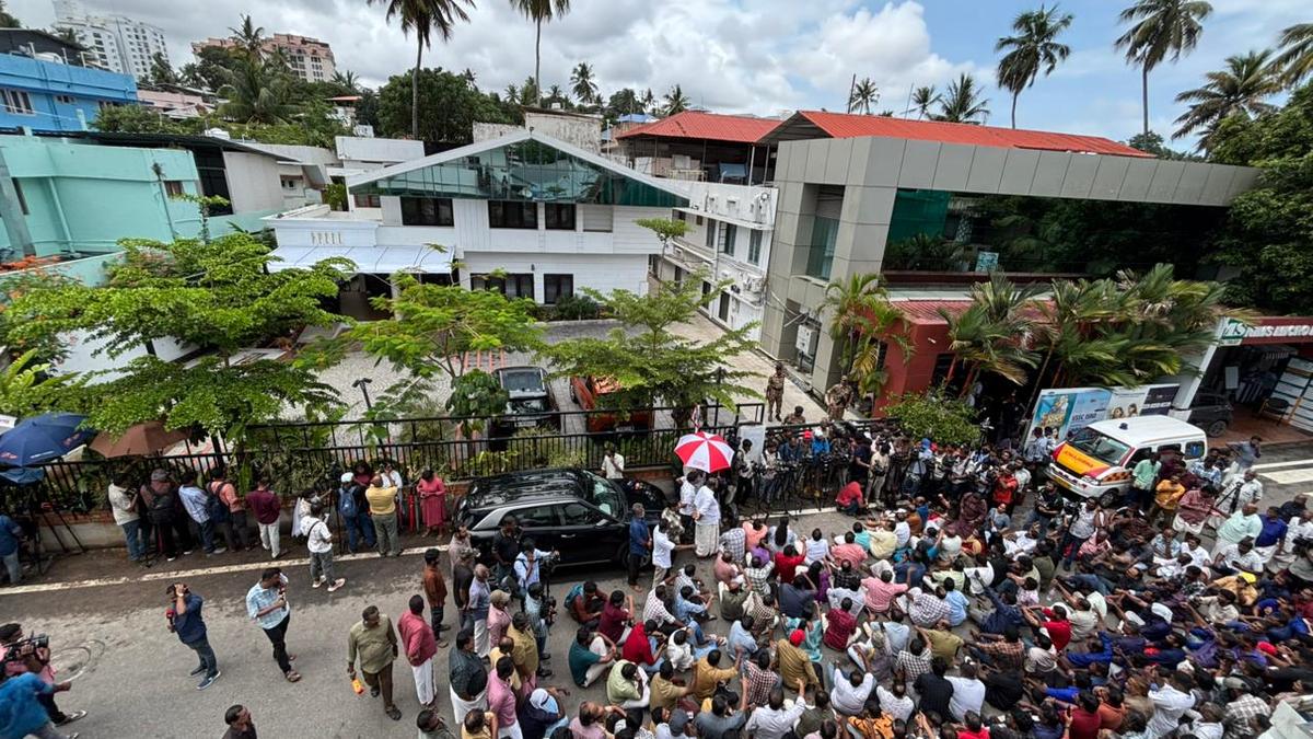 ED raids on Pinarayi Vijayan: CPI(M) says will resist politically and legally; party workers protest across Kerala