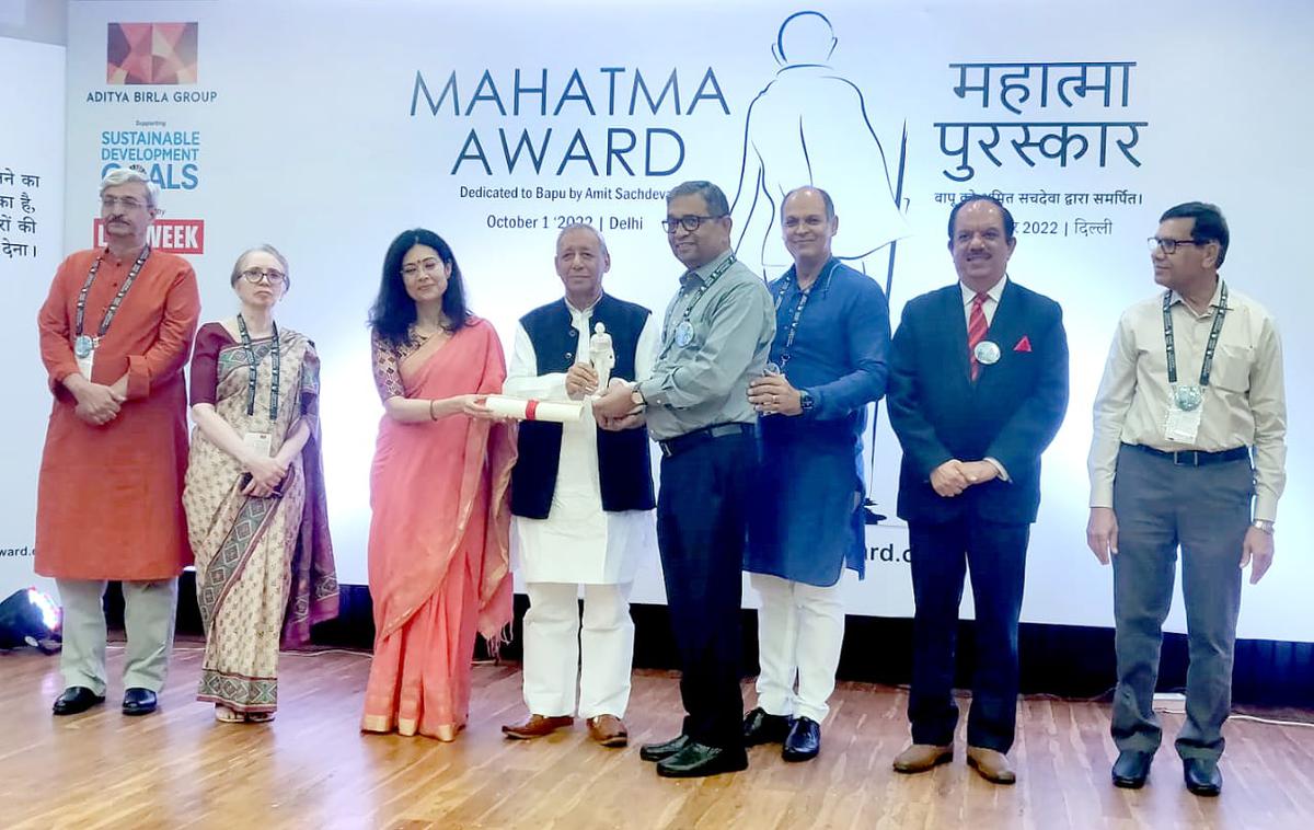 Mahatma Award for P.M. Varier