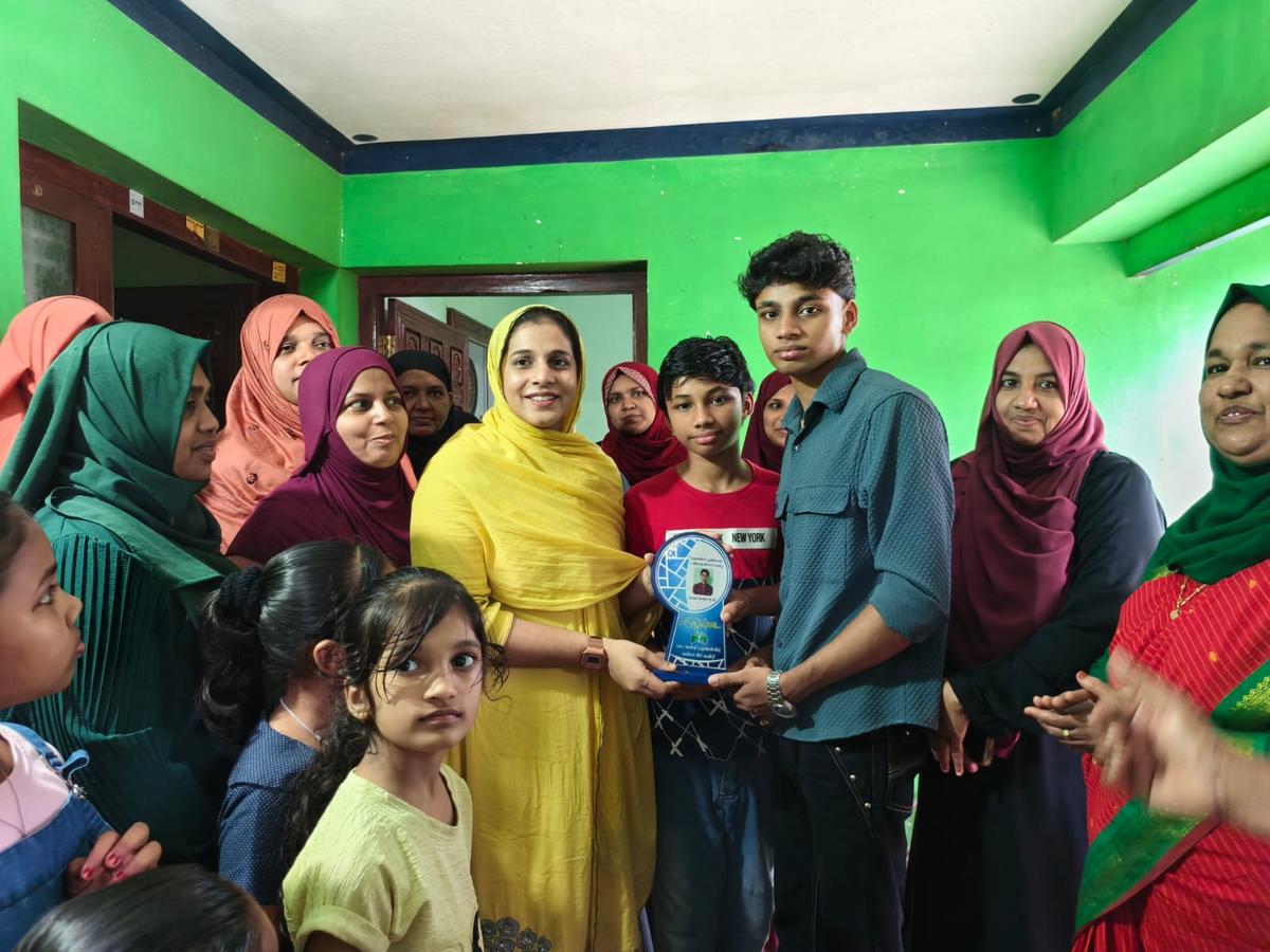 Muslim Youth League national secretary Najma Thabsheera felicitating Mohammed Shamil. Muslim Youth League national secretary Najma Thabsheera felicitating Mohammed Shamil.