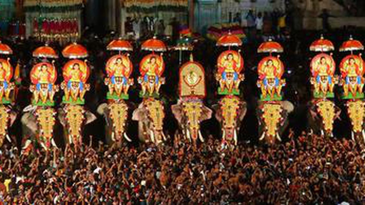 When Parasols Made A Political Statement At Thrissur Pooram Festival The Hindu