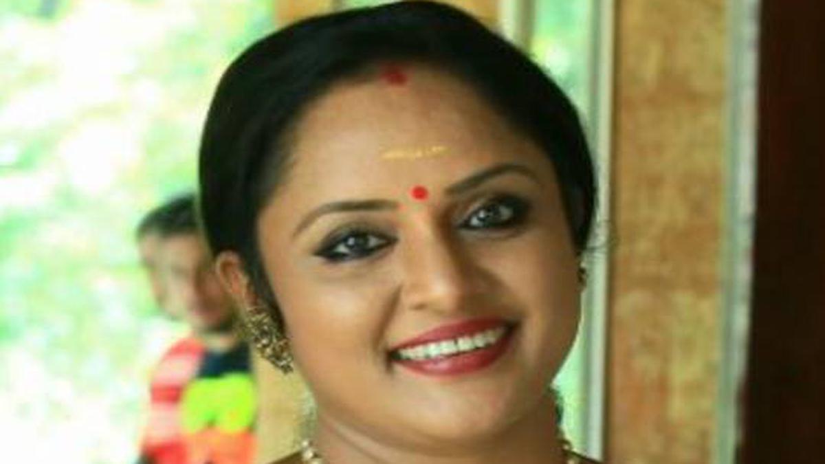 Women collective comes in support of serial actor Nisha Sarang The Hindu