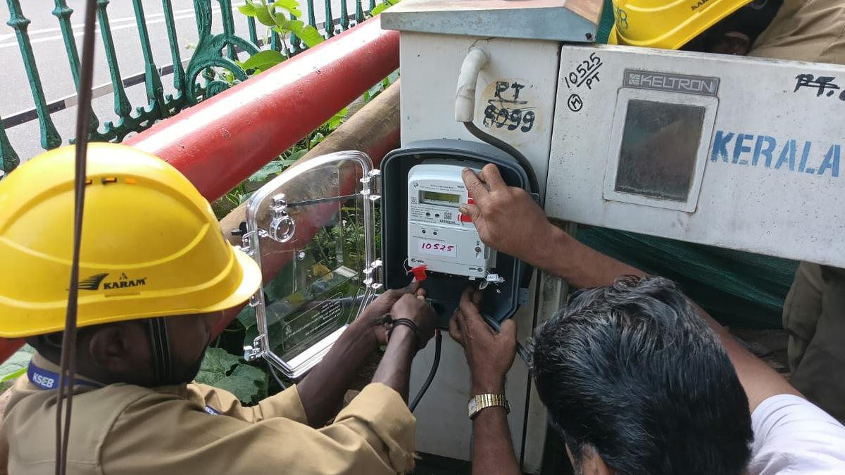 Kerala State Electricity Board kicks off smart meter roll-out under alternative implementation model
