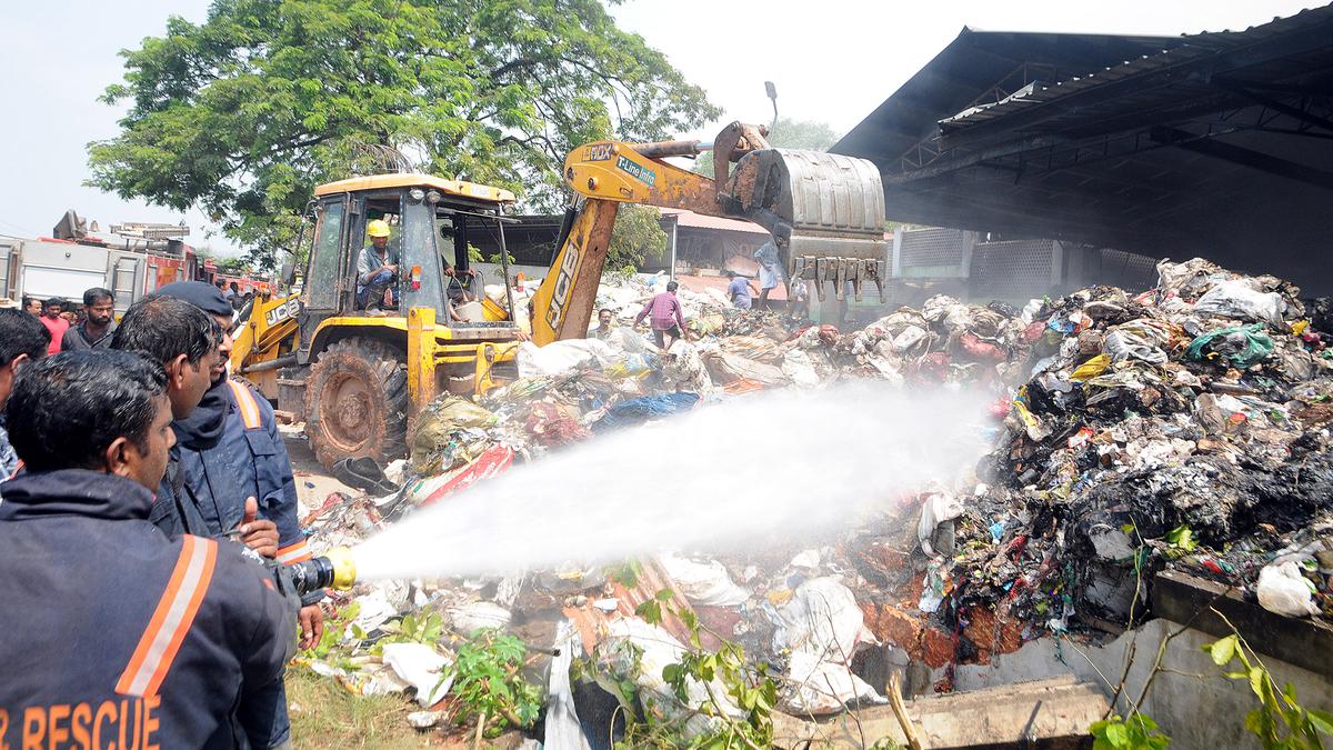 Kozhikode Corporation suspects conspiracy behind fire at West Hill material collection facility