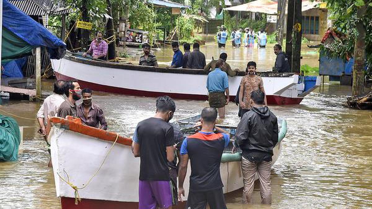 Kerala rains 2020 | Situation grim as rain hits normal life in Malabar