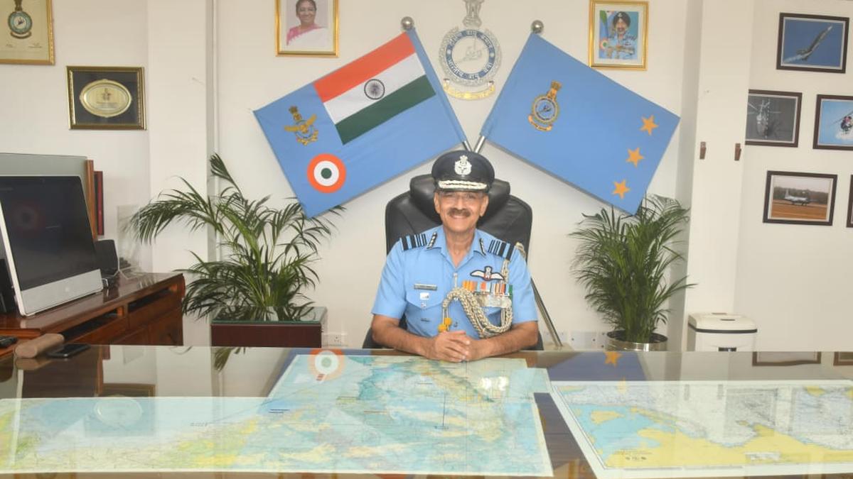 Air Marshal Manish Khanna takes charge as Air Officer Commanding-in-Chief of Southern Air Command