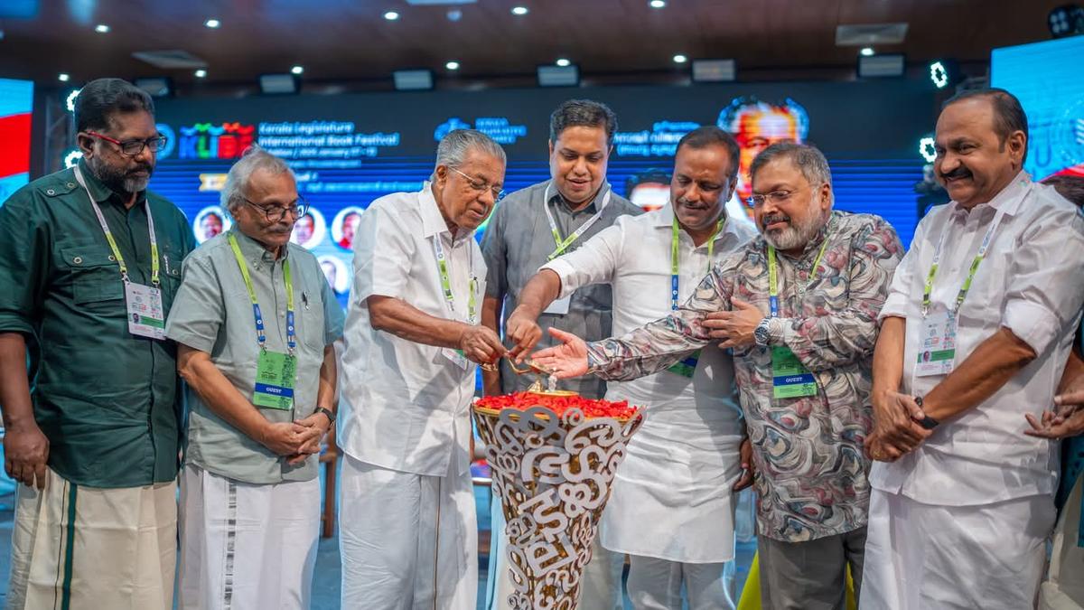 Kerala’s cities deserve UNESCO World Book Capital title, says CM Pinarayi Vijayan at KLIBF