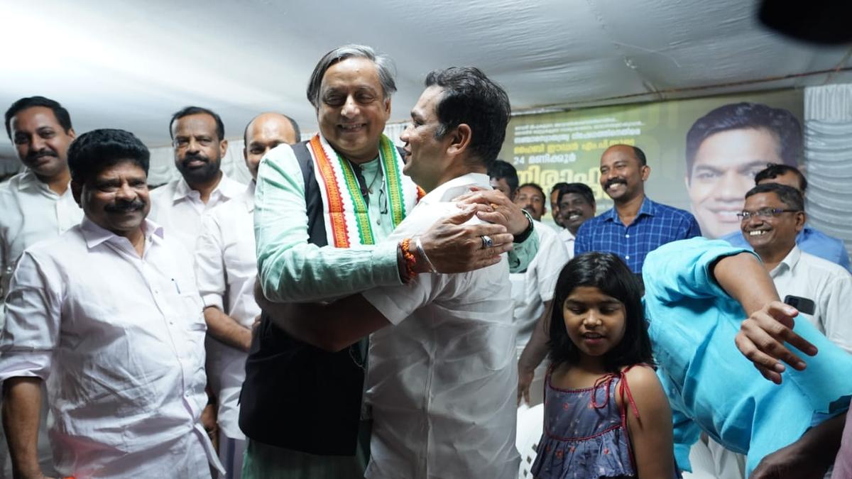 Hibi Eden launches hunger strike demanding city entry of Goshree buses